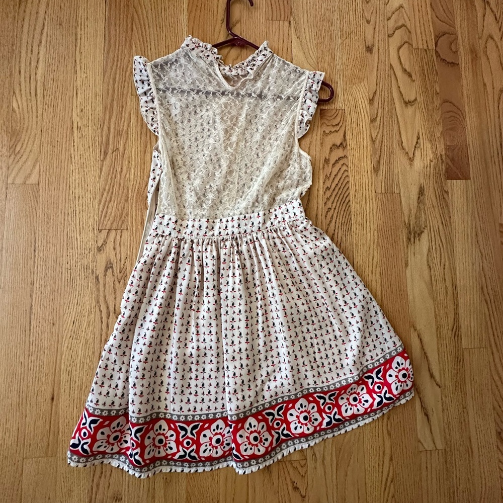 Retro Style Dress - Picture 2 of 2